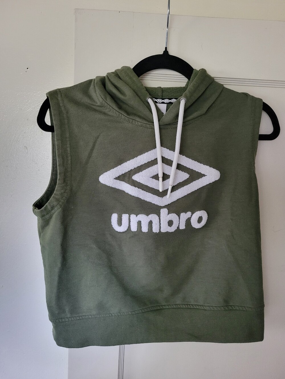Umbro Sleeveless Hoodie